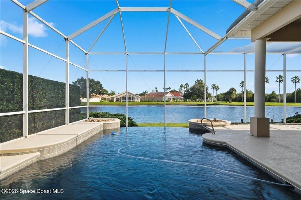 Home for sale at 4334 Collingtree Drive, Rockledge, FL 32955 – 4 bed, 4 bath, photo 4