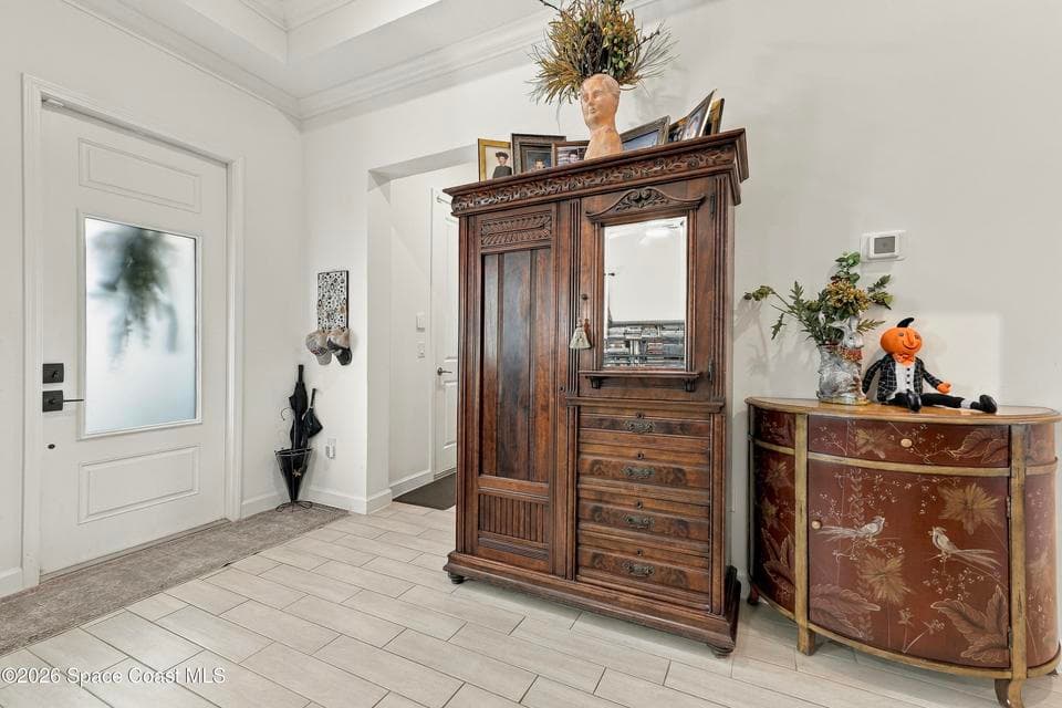 Home for sale at 1092 Great Belt Circle, Melbourne, FL 32940 – 3 bed, 3 bath, photo 5