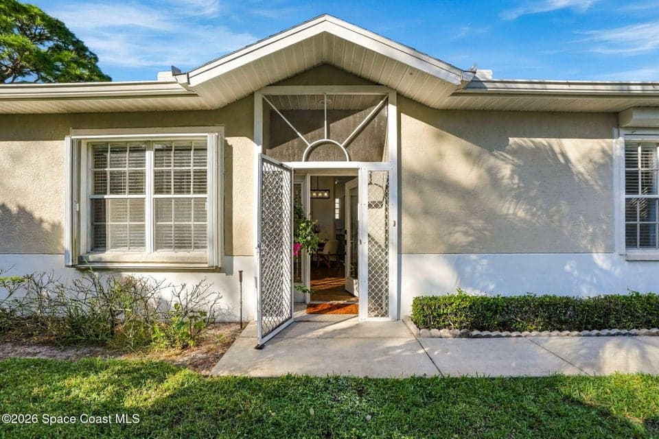 Home for sale at 1595 Derby Lane, Melbourne, FL 32935 – 3 bed, 2 bath, photo 5