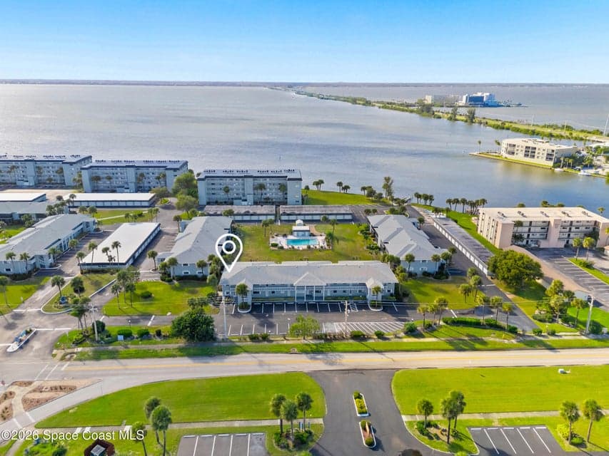 Condo for sale at 3799 S Banana River Boulevard 101, Cocoa Beach, FL 32931 – 2 bed, 2 bath, photo 6