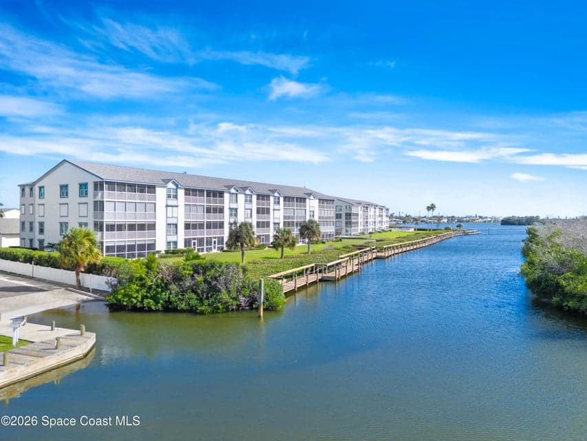 Condo for sale at 540 S Brevard Avenue 443, Cocoa Beach, FL 32931 – 2 bed, 2 bath, photo 2