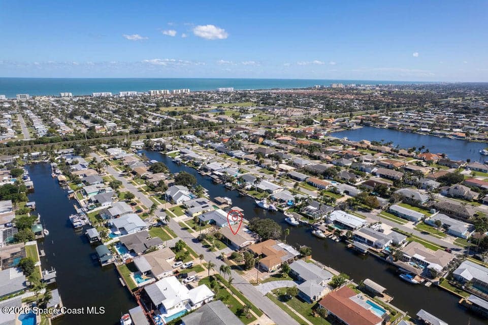 Home for sale at 444 Cardinal Drive, Satellite Beach, FL 32937 – 3 bed, 3 bath, photo 2