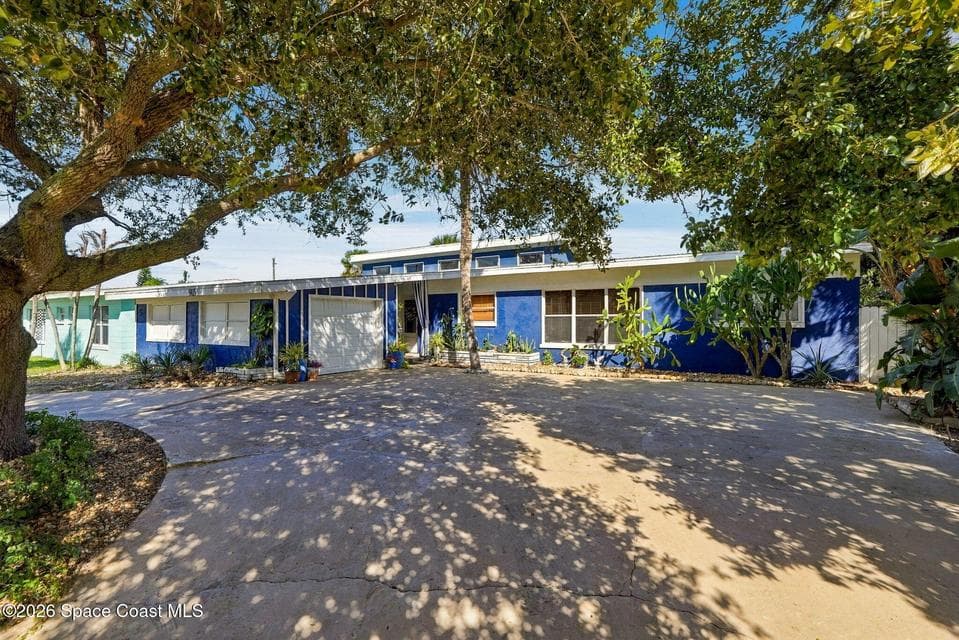 Home for sale at 905 S Brevard Avenue, Cocoa Beach, FL 32931 – 3 bed, 2 bath