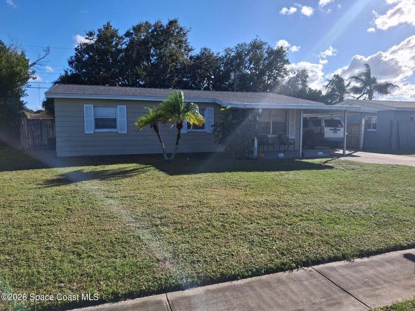 Home for sale at 415 Crown Boulevard, Melbourne, FL 32901 – 3 bed, 2 bath