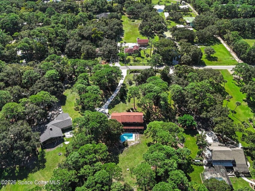 Home for sale at 580 Chase Hammock Road, Merritt Island, FL 32953 – 4 bed, 3 bath, photo 5