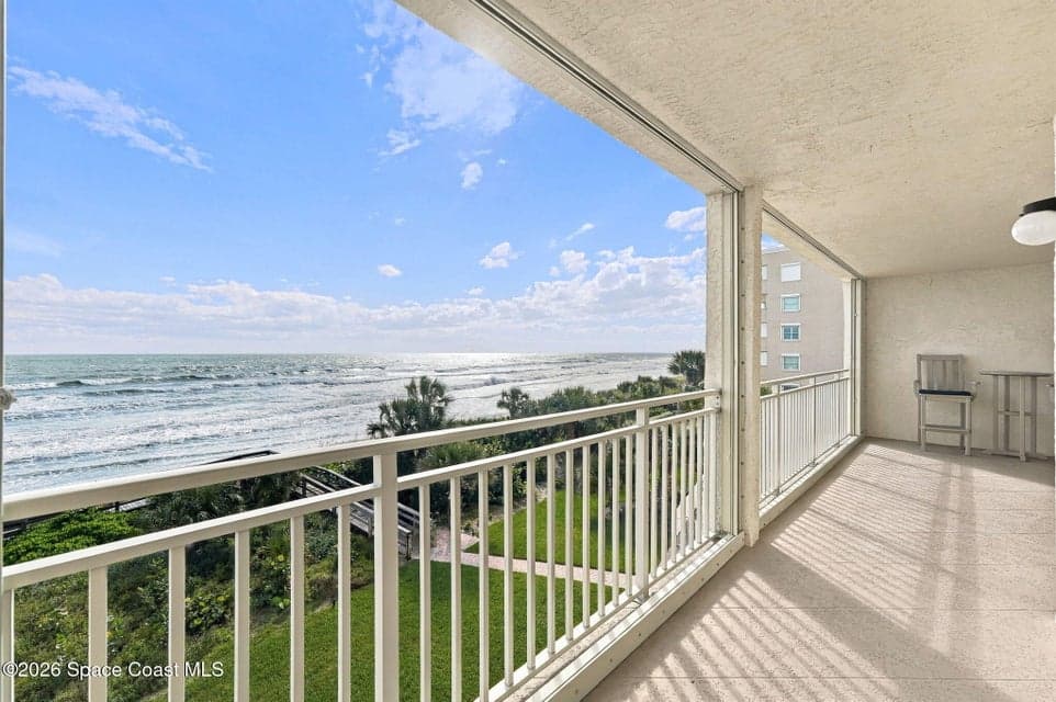 Condo for sale at 2835 N Highway A1a 302, Indialantic, FL 32903 – 2 bed, 2 bath, photo 6