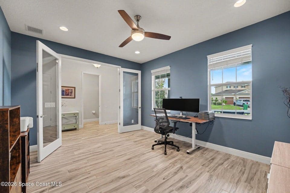 Home for sale at 7439 Jazero Place, Melbourne, FL 32940 – 4 bed, 4 bath, photo 6