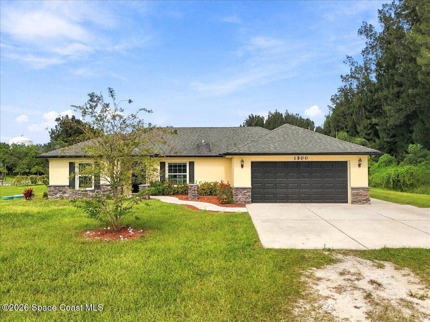 Home for sale at 1500 Dalbora Road, Merritt Island, FL 32953 – 3 bed, 2 bath, photo 3