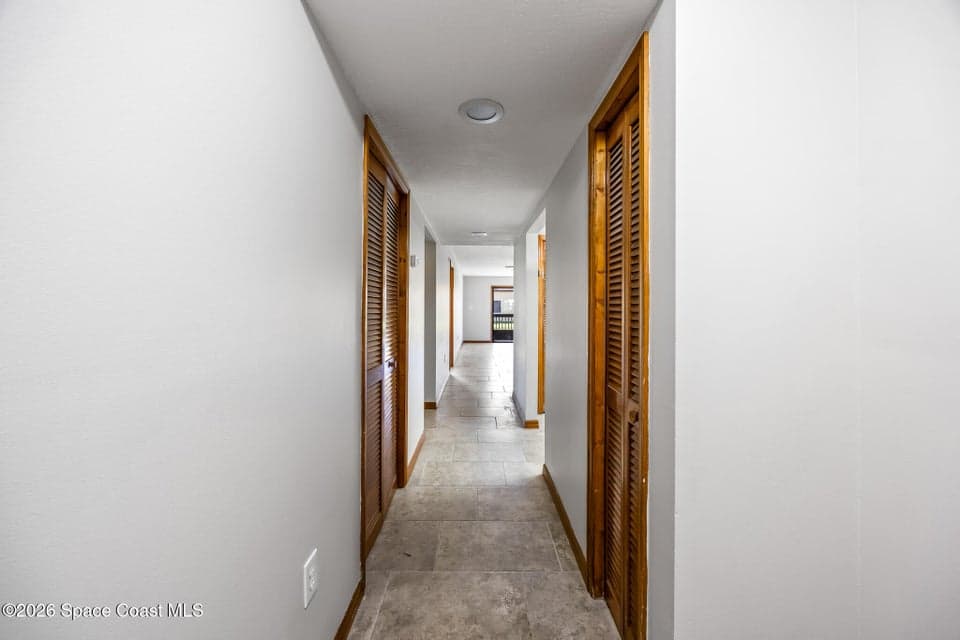 Condo for sale at 5650 N Banana River Boulevard 2-2, Cocoa Beach, FL 32931 – 2 bed, 2 bath, photo 3