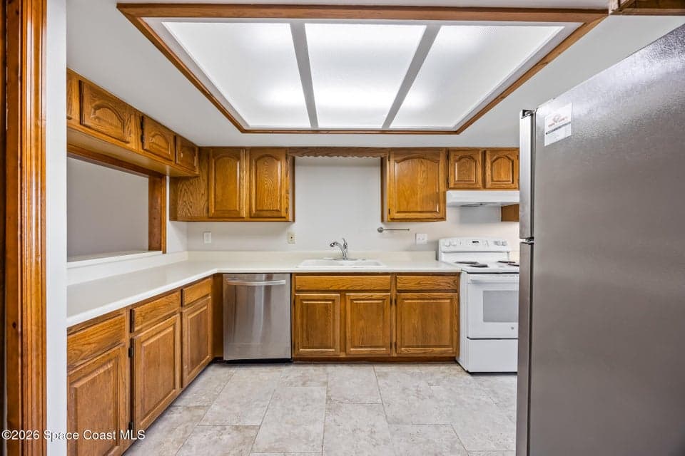 Condo for sale at 5650 N Banana River Boulevard 2-2, Cocoa Beach, FL 32931 – 2 bed, 2 bath, photo 4