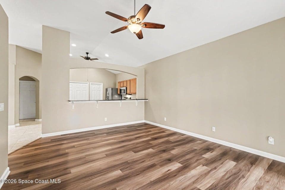 Condo for sale at 3151 Arden Circle, Melbourne, FL 32934 – 2 bed, 2 bath, photo 6