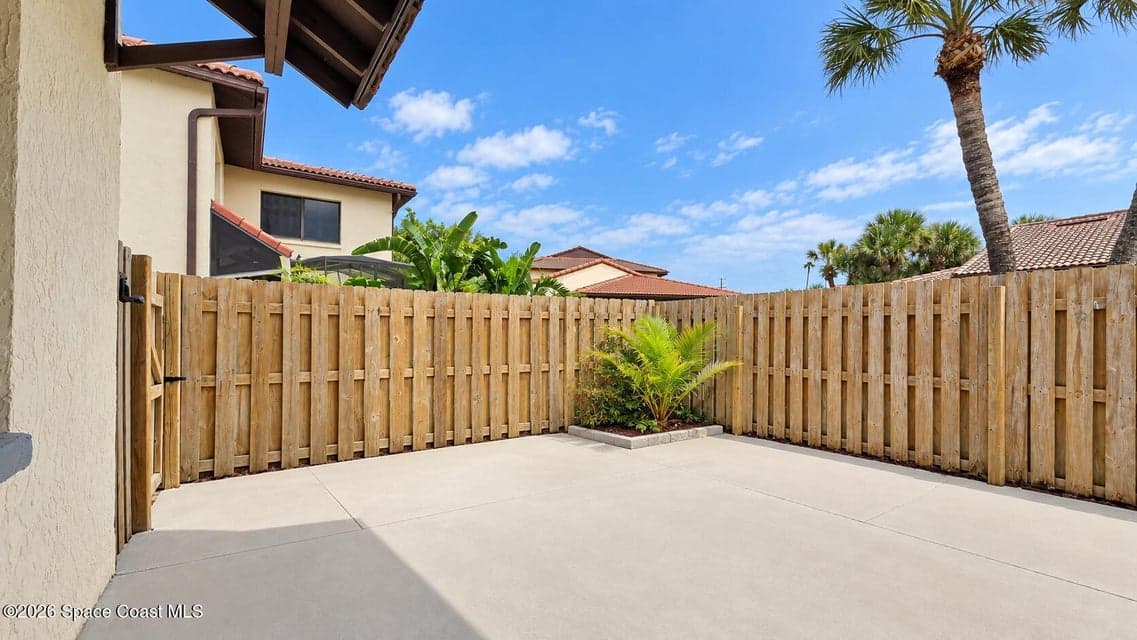 Condo for sale at 3255 Sea Oats Circle, Melbourne Beach, FL 32951 – 2 bed, 2 bath, photo 4