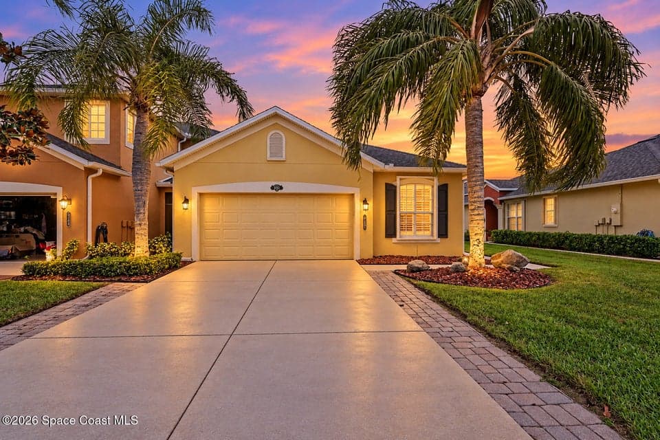 Condo for sale at 3151 Arden Circle, Melbourne, FL 32934 – 2 bed, 2 bath
