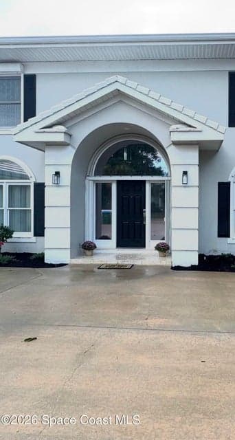 Home for sale at 1706 Pine Street, Melbourne Beach, FL 32951 – 6 bed, 6 bath, photo 3