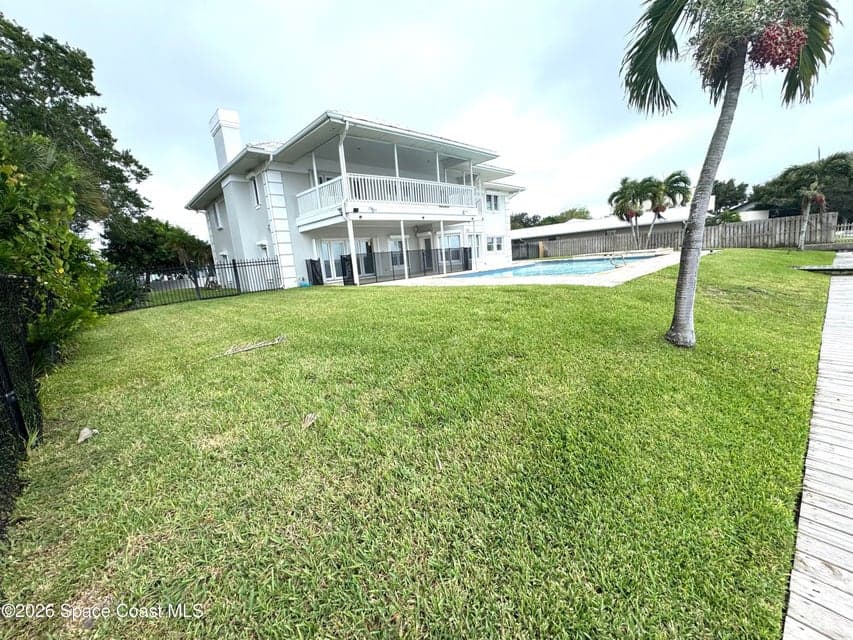 Home for sale at 1706 Pine Street, Melbourne Beach, FL 32951 – 6 bed, 6 bath, photo 4