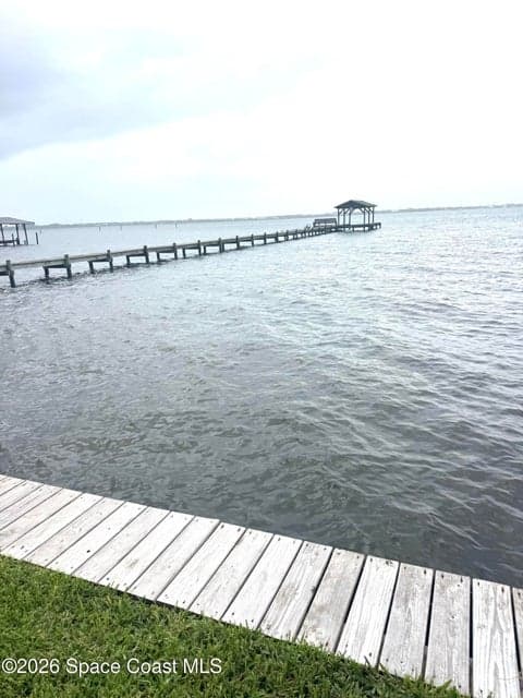 Home for sale at 1706 Pine Street, Melbourne Beach, FL 32951 – 6 bed, 6 bath, photo 6