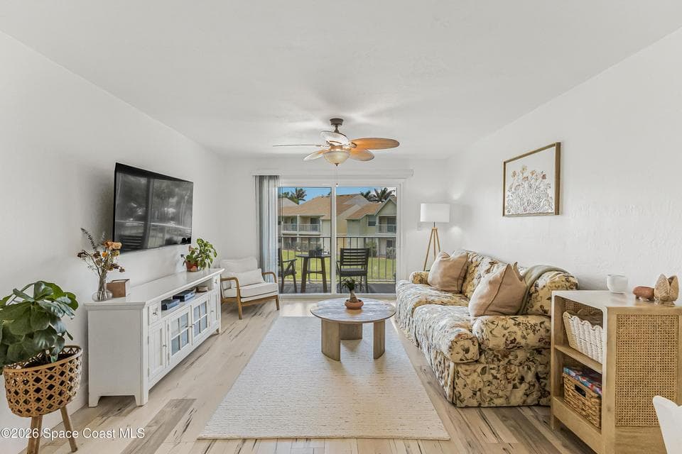 1850 Charlesmont Drive 119, Indialantic, FL 32903