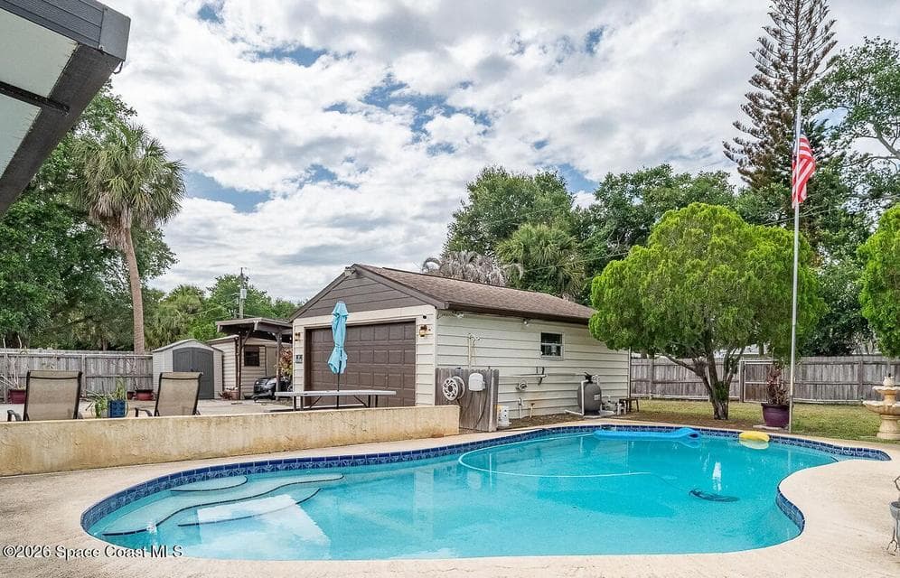 986 Sarno Road, Melbourne, FL 32935