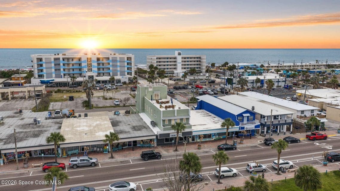 51 N Orlando Avenue, Cocoa Beach, FL 32931