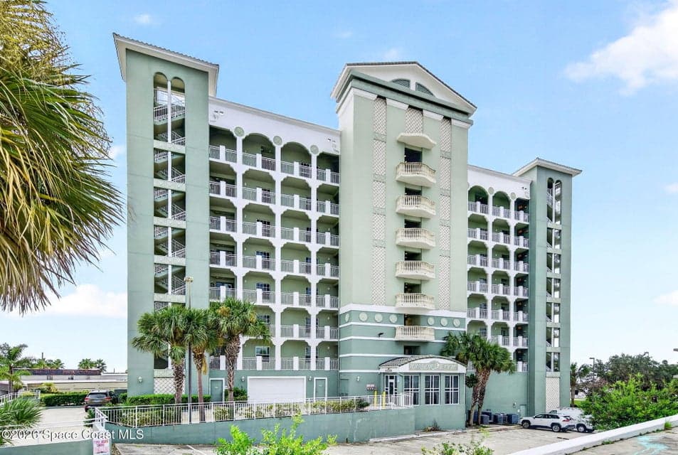 1211 E New Haven Avenue 703, Melbourne, FL 32901
