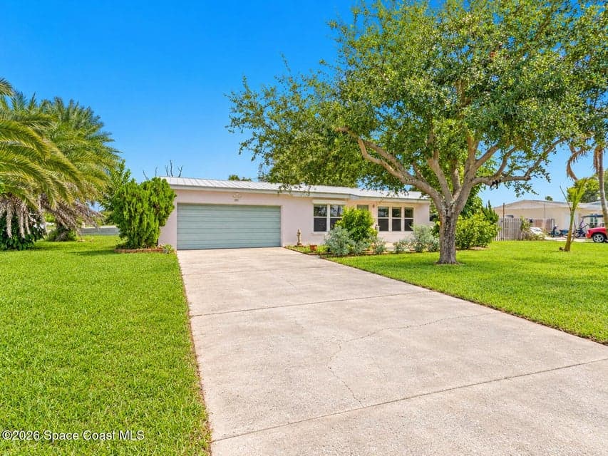 525 Pelican Drive, Satellite Beach, FL 32937