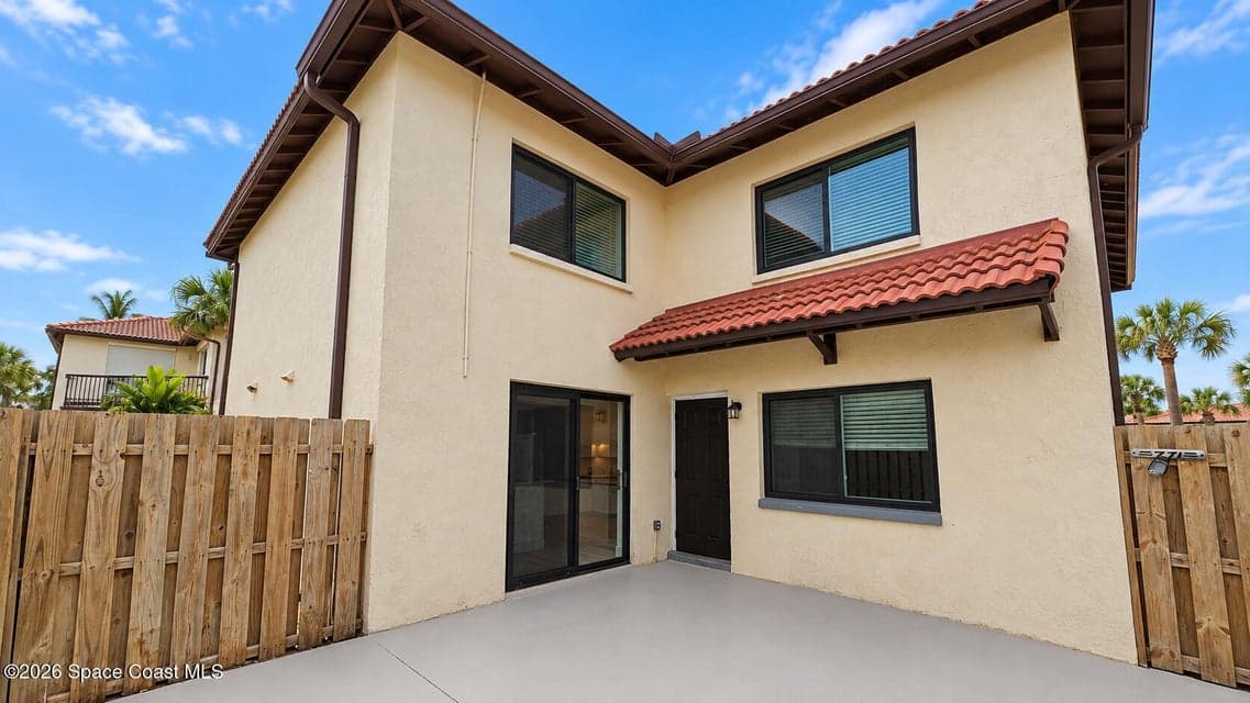 Condo for sale at 3255 Sea Oats Circle, Melbourne Beach, FL 32951 – 2 bed, 2 bath