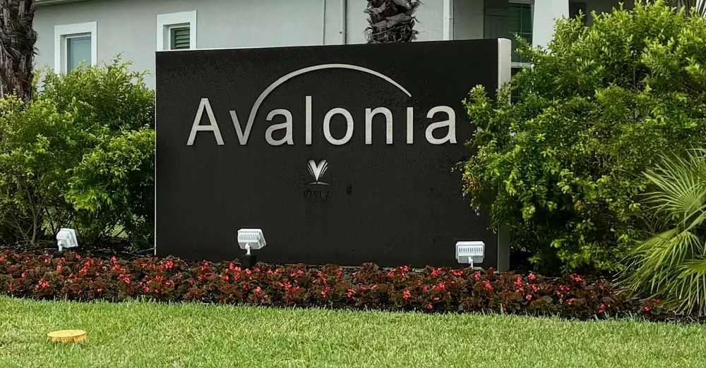 Avalonia community entrance sign by Viera Builders in Viera, FL